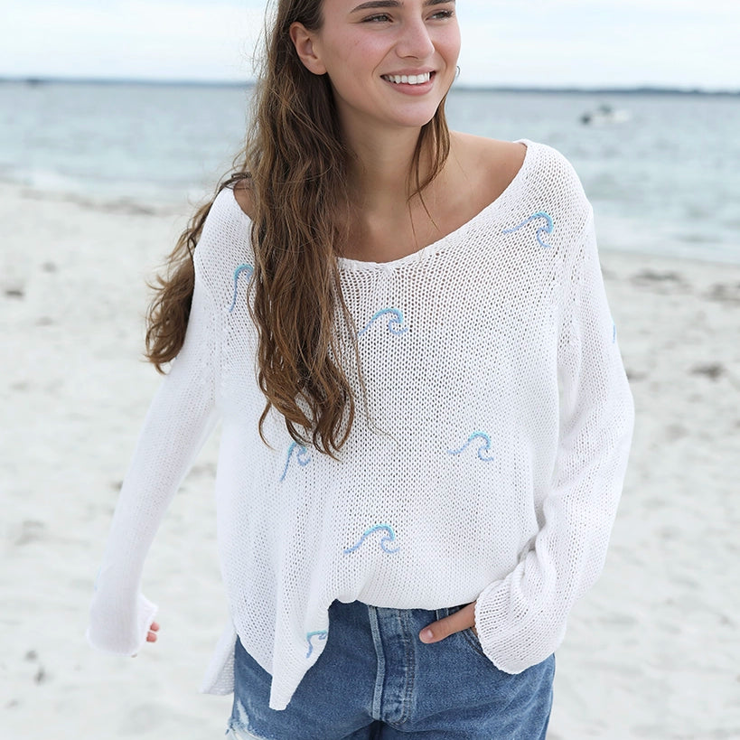 white-blue-aqua