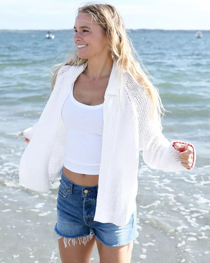 breaker-white-apple-red