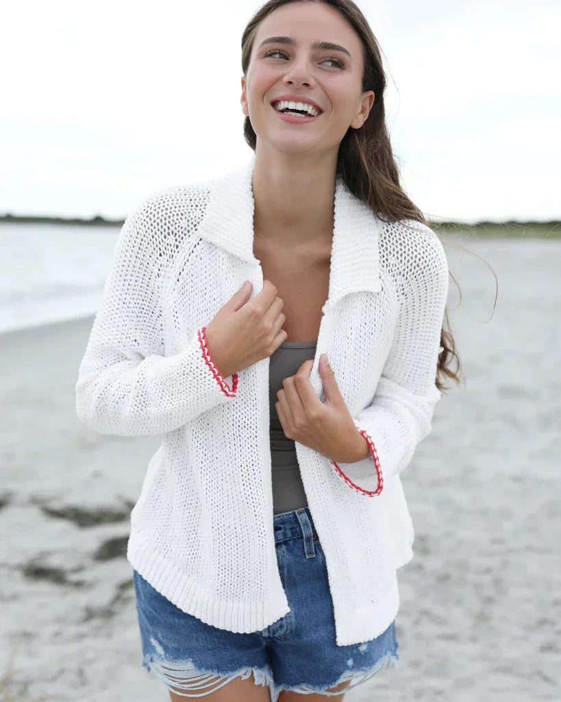 breaker-white-apple-red