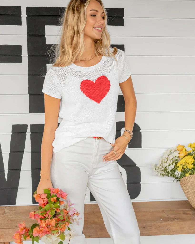 breaker-white-apple-red